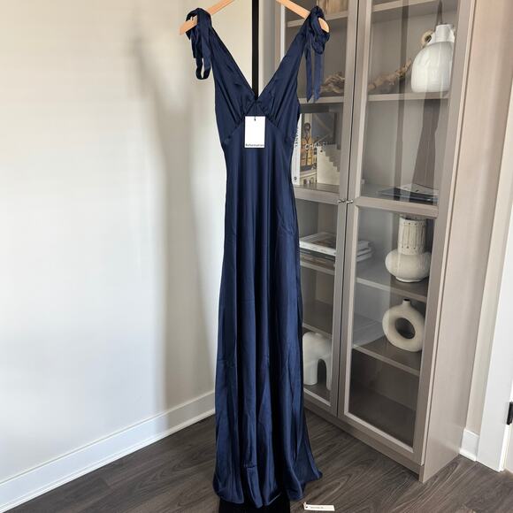 Reformation Pernille Silk Maxi Dress XS NEW Navy Blue Sleeveless V-Cut Tie NWT - Picture 2 of 7